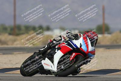 media/Oct-13-2025-Moto Forza (Mon) [[a66d839500]]/2-A Group/Session 3 (Turn 16)/